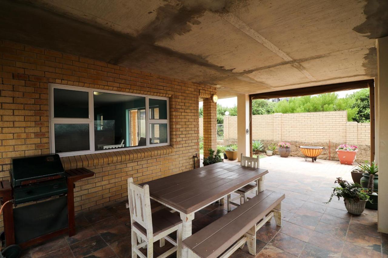 Seabreeze Accommodation Jeffreys Bay Extérieur photo