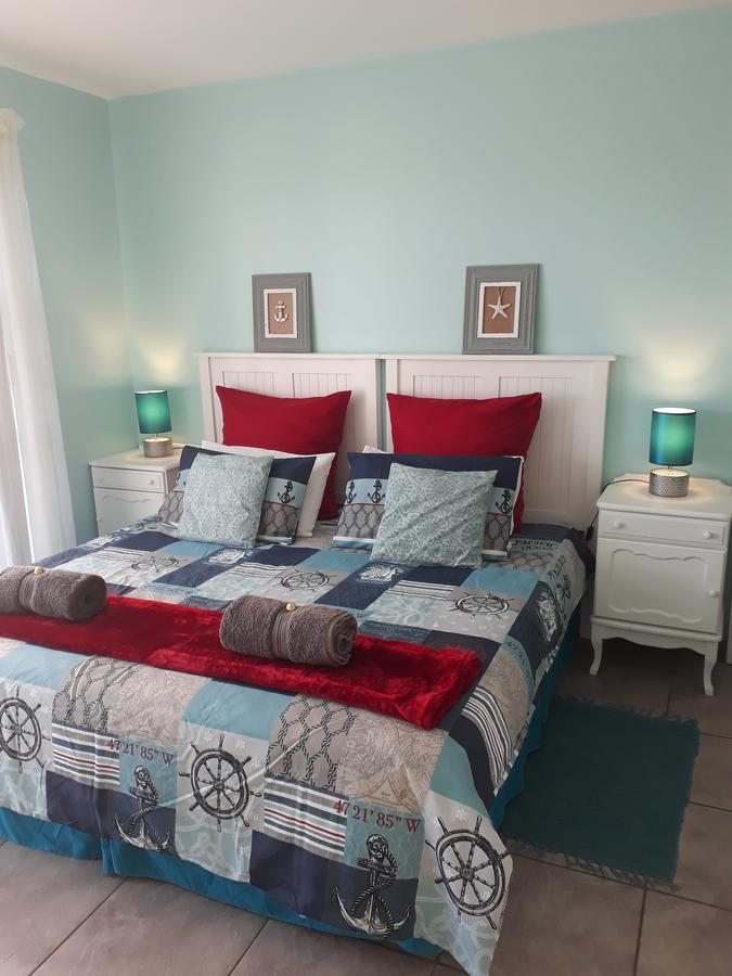 Seabreeze Accommodation Jeffreys Bay Extérieur photo
